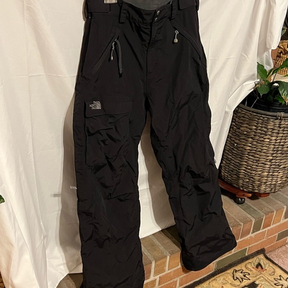 SOLD!!!! Men’s Black North Face Freedom ski winter pants - Picture 10 of 16